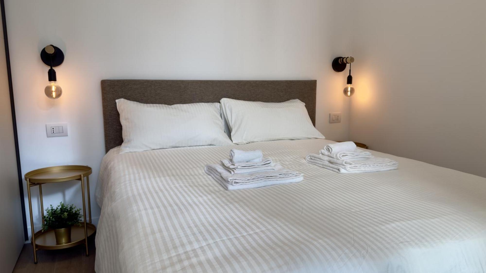 Apartment Bilocale Moderno Con Parcheggio E Self Check-in Fiera & Citylife *